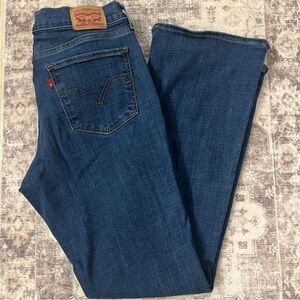 Levi's Dark Wash Jeans - Size 8